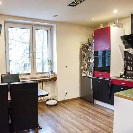 Kazimiery Illakowiczowny 20, Katowice
